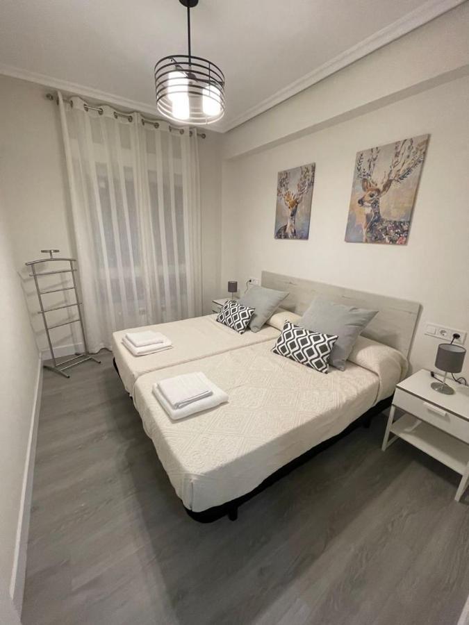 Apartamento Buenavista Овиедо Екстериор снимка